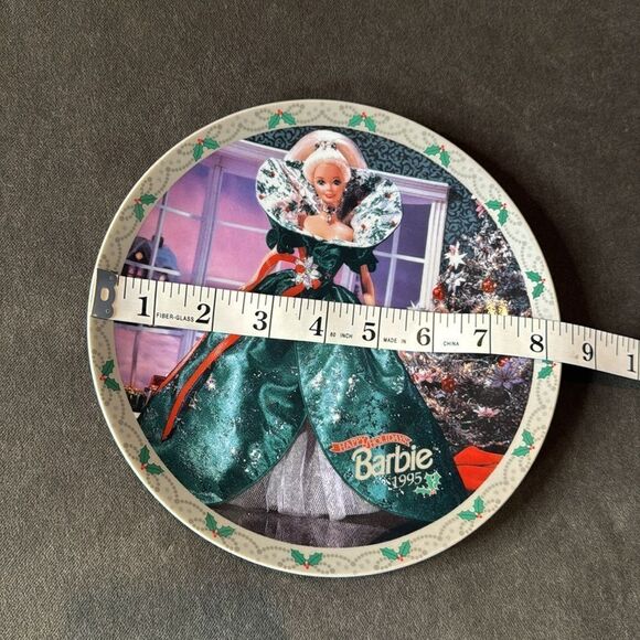 Vintage Happy Holiday Barbie Plate 1995 Limited Edition Collectors Plate #3122 - Picture 9 of 9